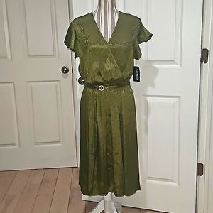 Alexa B Nites Women Olive 🫒 Green Satin Cocktail Party Dress Size 12